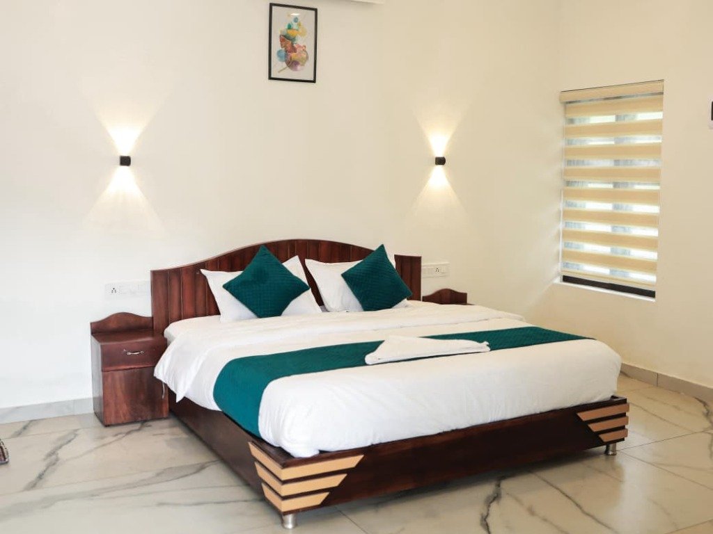 Executive Plantation Suite