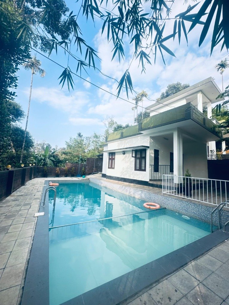 Elowen Resort Wayanad - Pristine Swimming Pool and Nature Villa